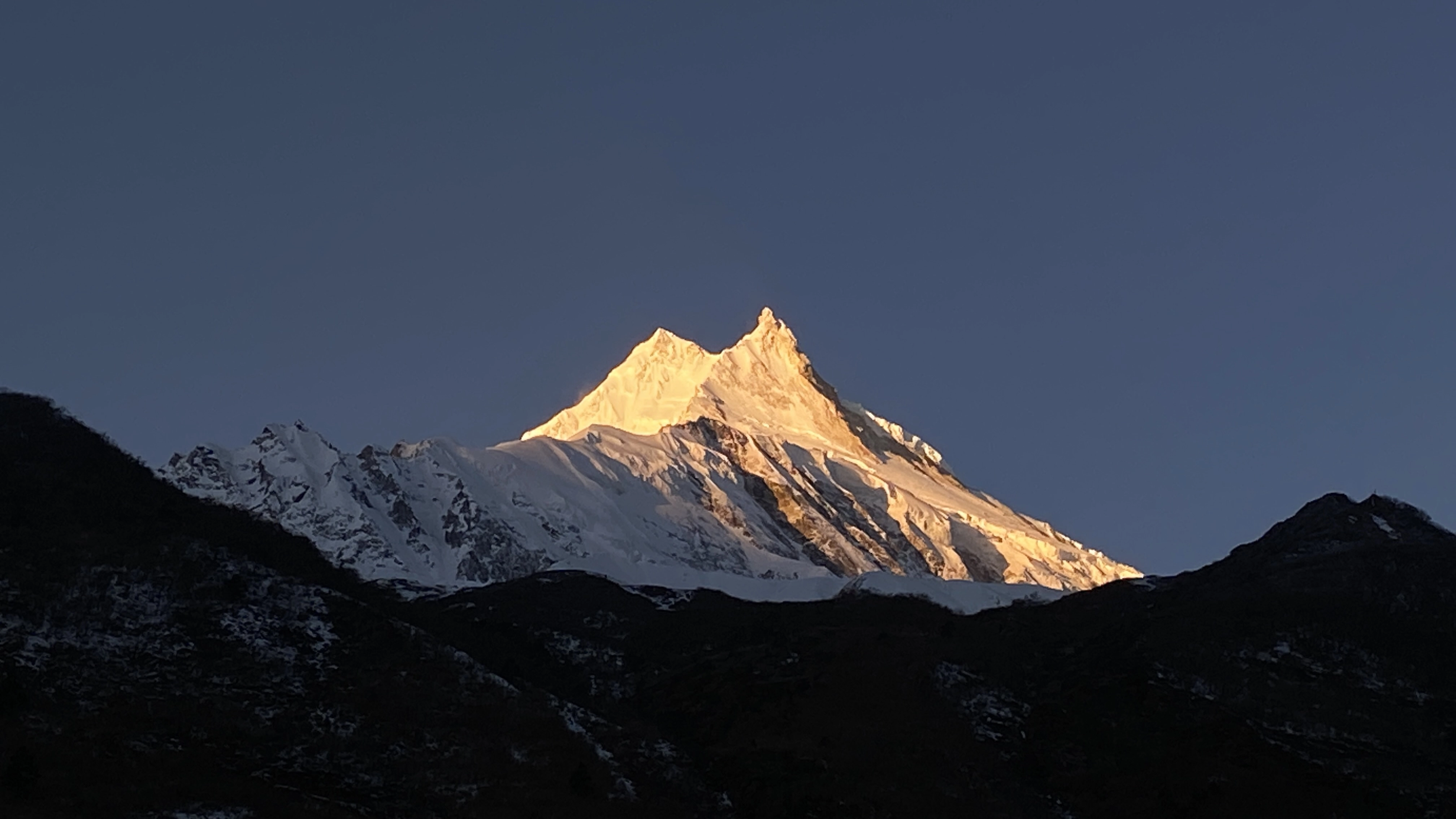 Manaslu Circuit Trek
